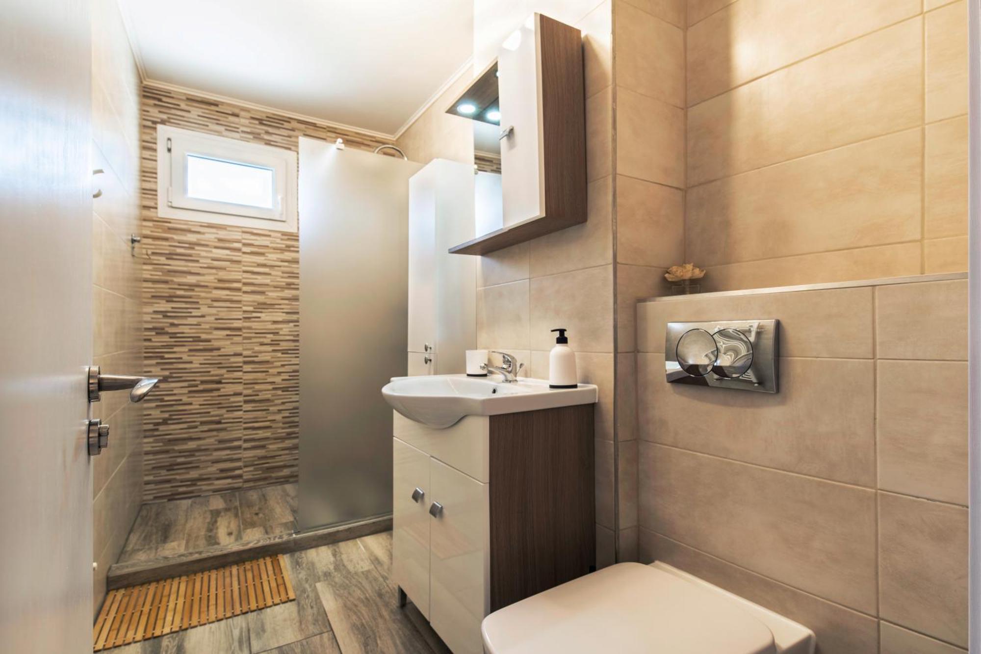 Springhome - Cozy Apartment With Balcony & Parking Braşov Buitenkant foto