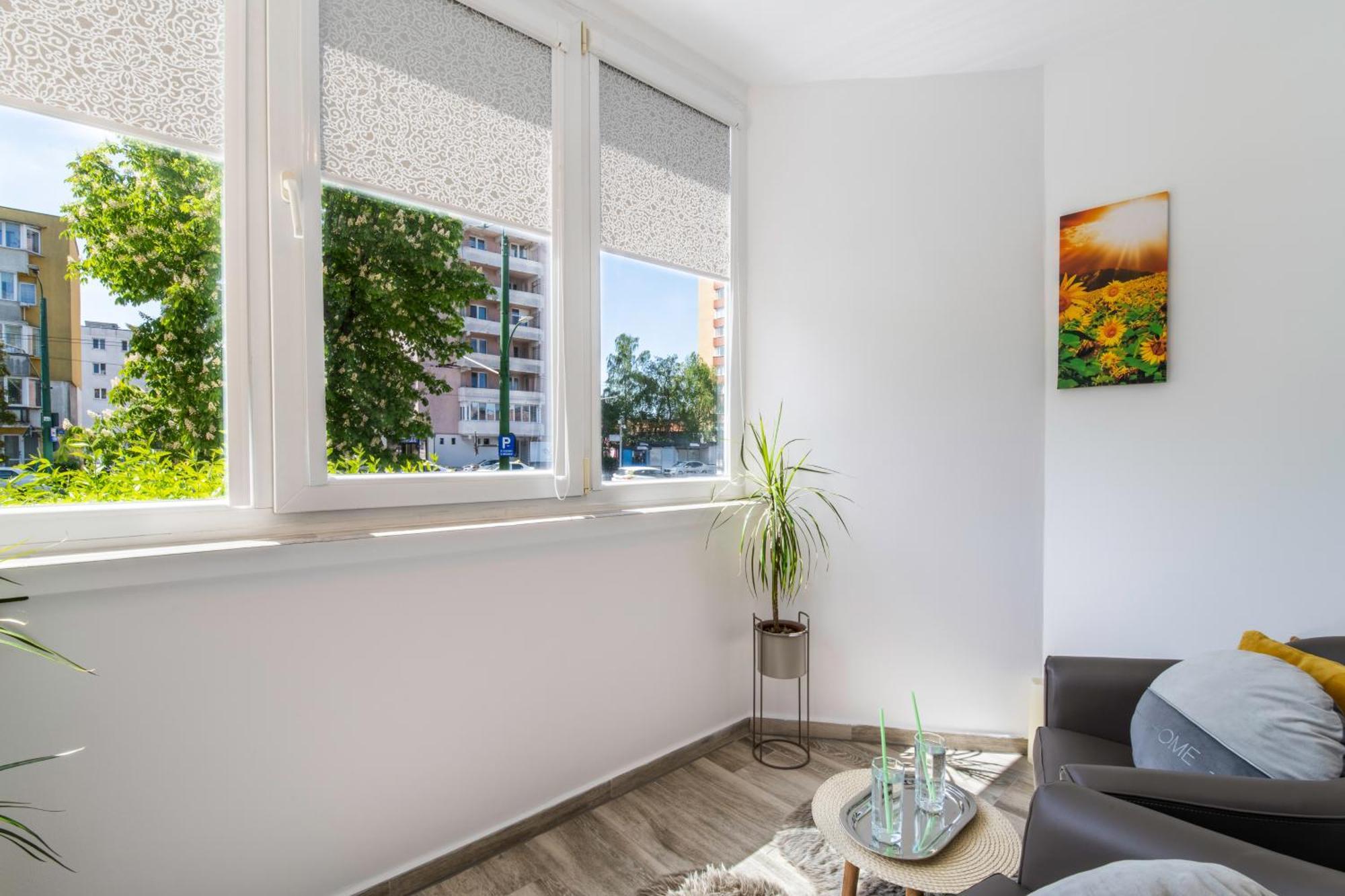 Springhome - Cozy Apartment With Balcony & Parking Braşov Buitenkant foto
